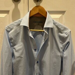 Great condition men's dress shirt